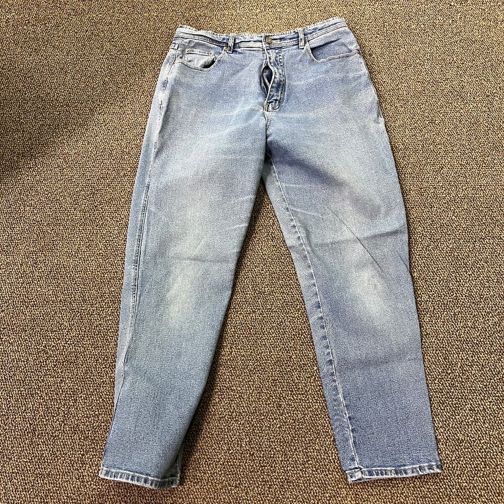 Bill Blass  Stretch Jeans Size 16